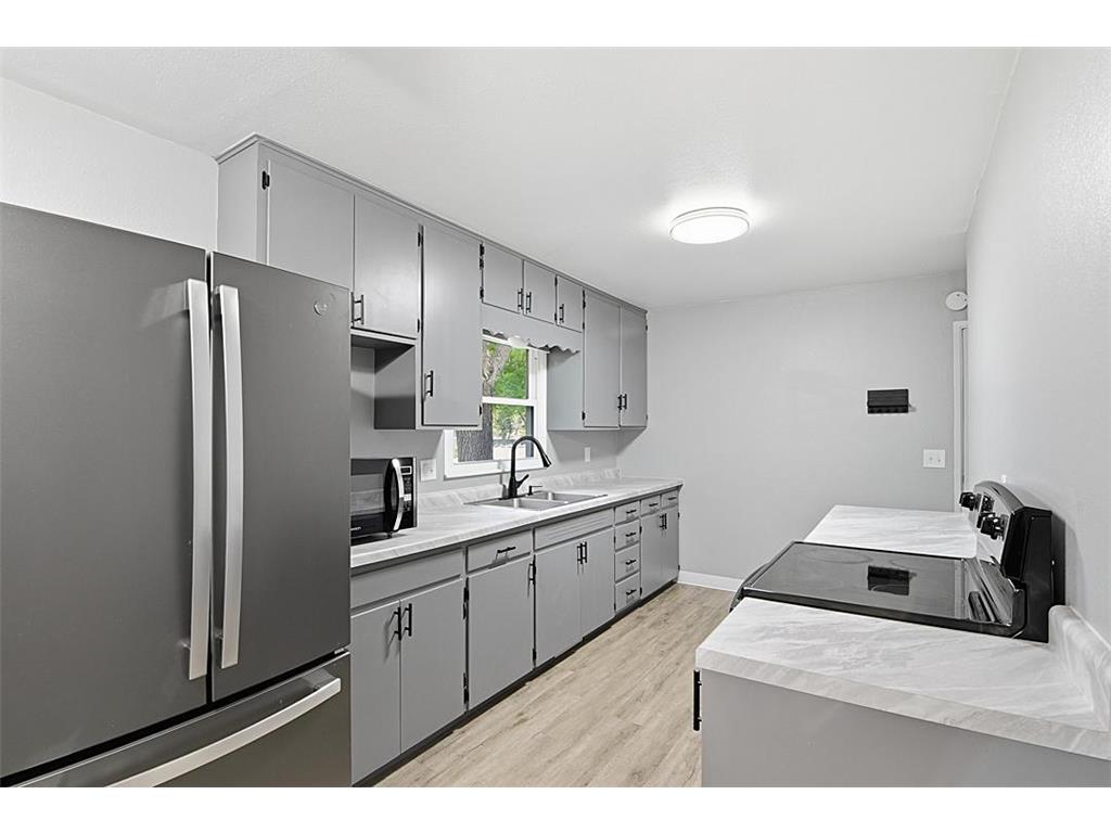 609 4th Avenue N Sauk Rapids MN 56379 7078523 image6