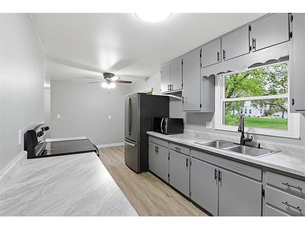 609 4th Avenue N Sauk Rapids MN 56379 7078523 image7