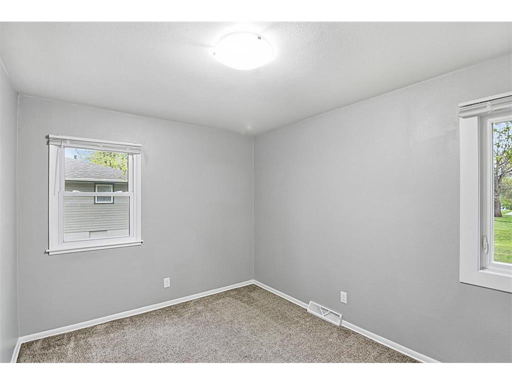 609 4th Avenue N Sauk Rapids MN 56379 7078523 image9