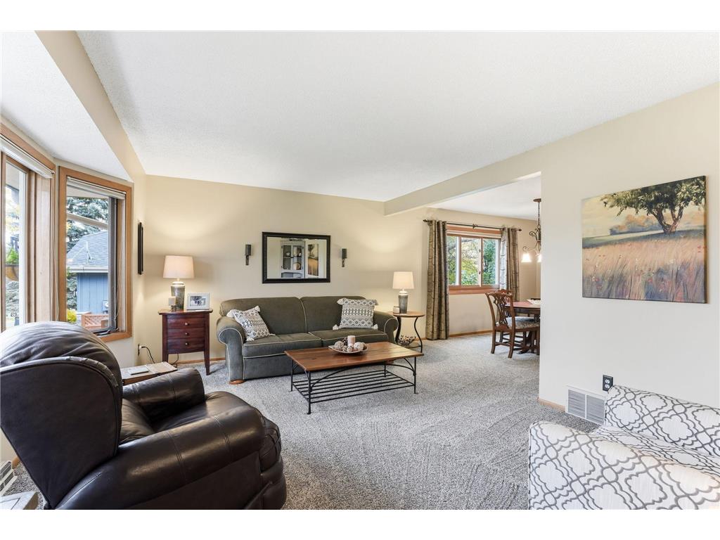 609 Chicago Drive Burnsville MN 55306 6815352 image11