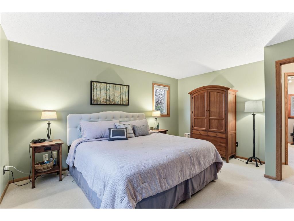 609 Chicago Drive Burnsville MN 55306 6815352 image25