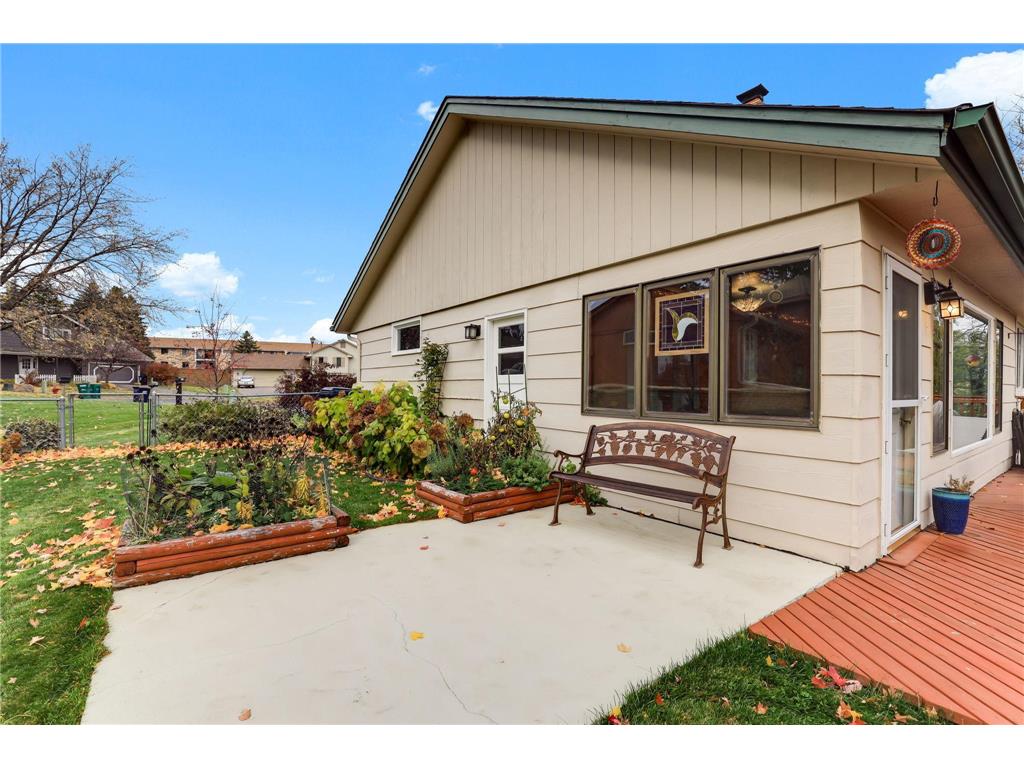 609 Chicago Drive Burnsville MN 55306 6815352 image8