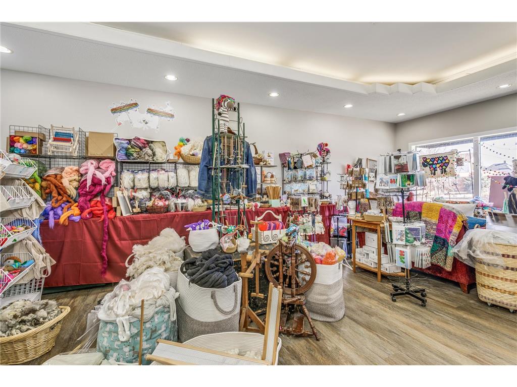 609 Dale Street N Saint Paul MN 55103 7091816 image28