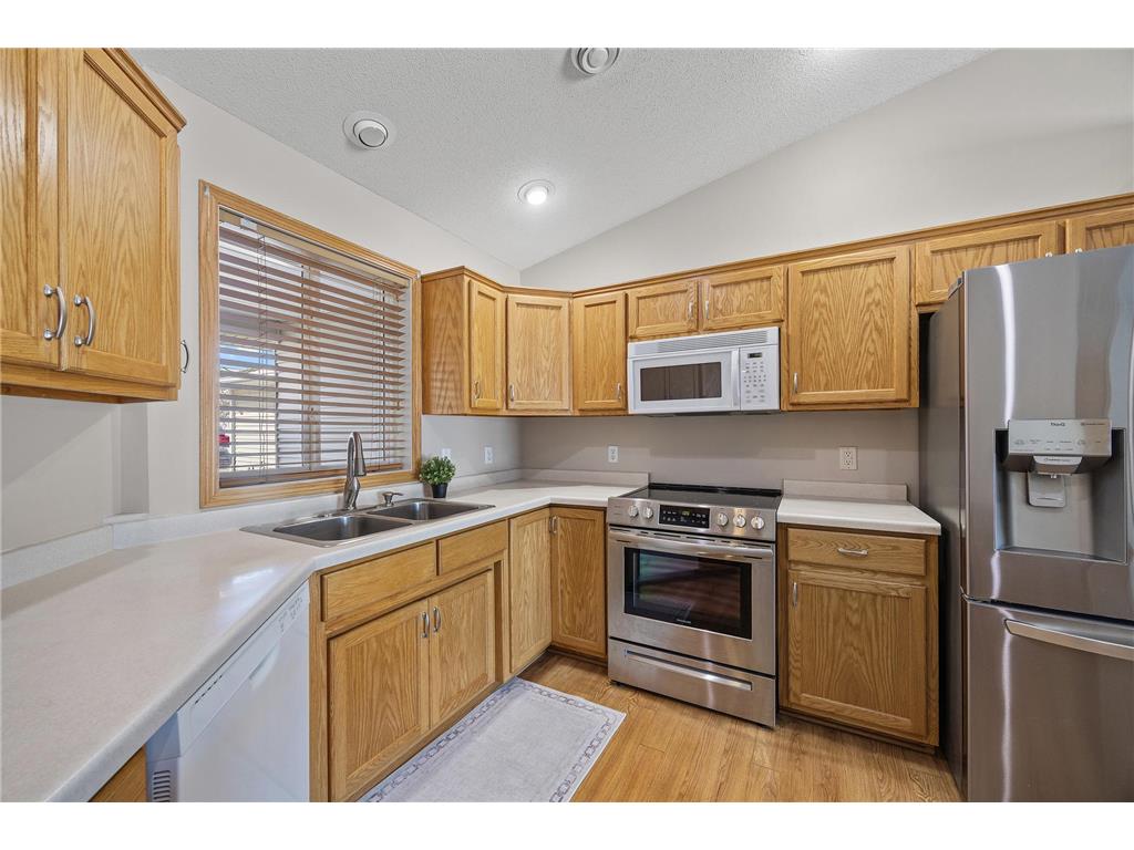 609 Danielson Court Maple Lake MN 55358 7025359 image6