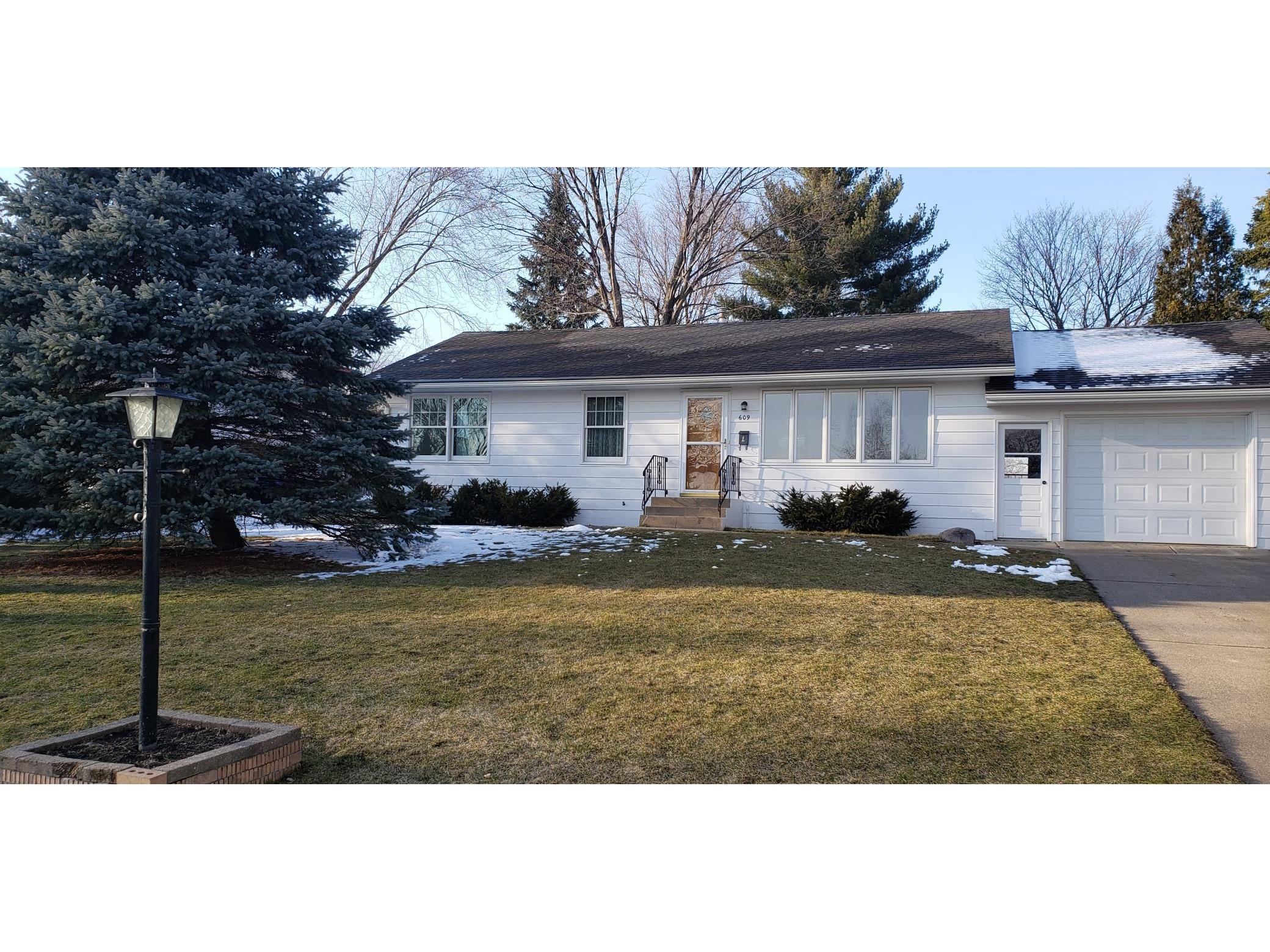 609 Division Street E, Buffalo, MN 55313 MLS 5727381 Edina Realty