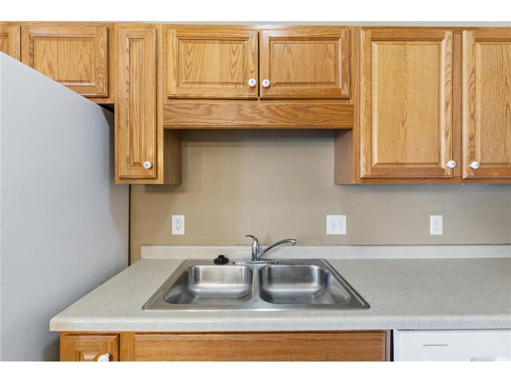 609 Dublin Court Mankato MN 56001 7055873 image11