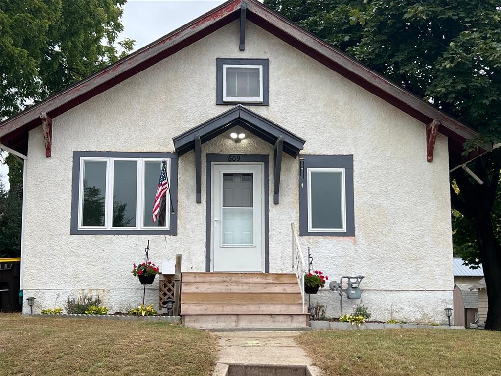 609 E 2nd Street Fairmont MN 56031 6439580 image1
