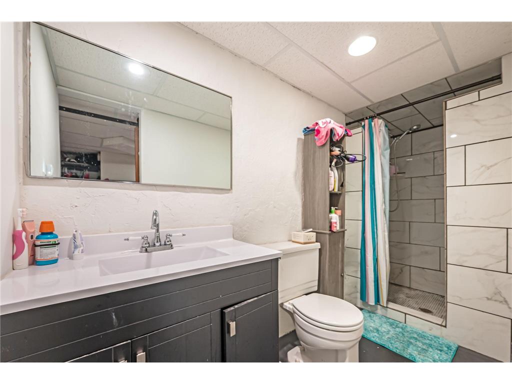 609 E 4th Street Fairmont MN 56031 6787099 image21