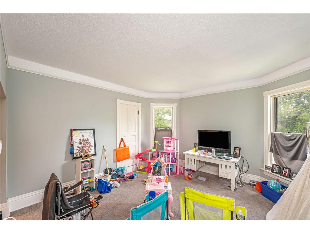 609 E 4th Street Fairmont MN 56031 6787099 image33