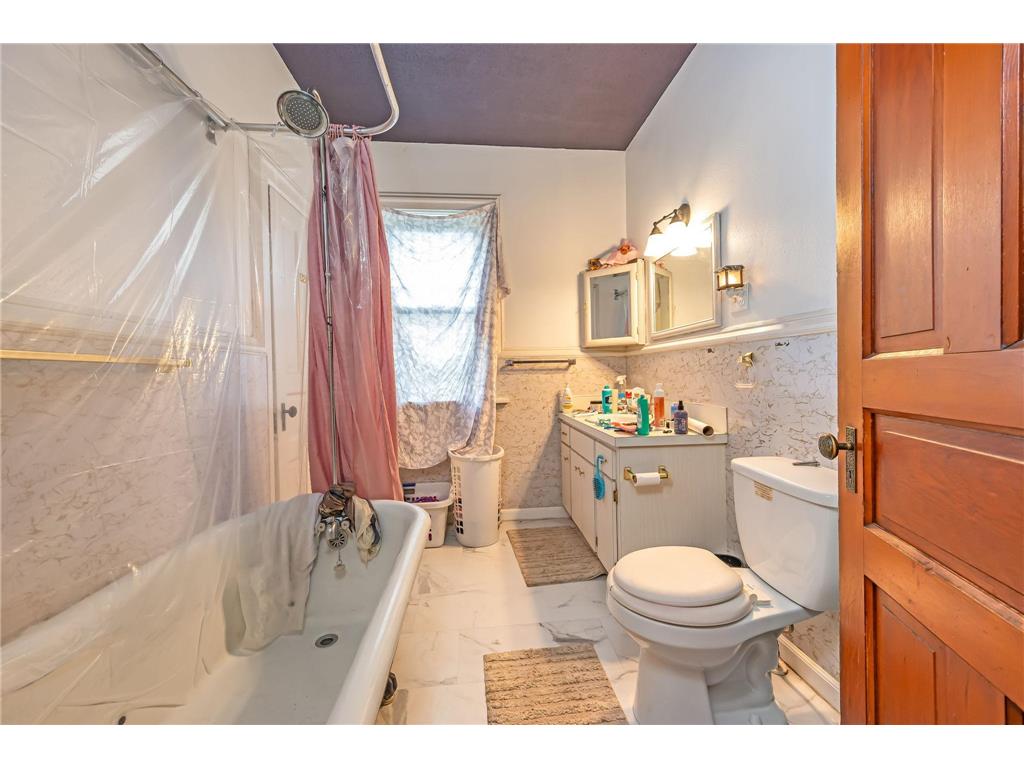 609 E 4th Street Fairmont MN 56031 6787099 image36