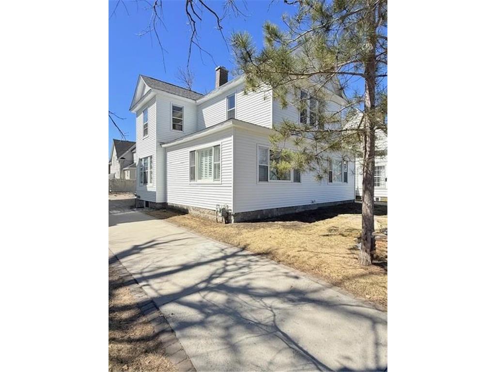 609 Lake Boulevard NE Bemidji MN 56601 7059643 image2