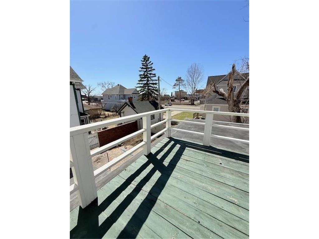 609 Lake Boulevard NE Bemidji MN 56601 7059643 image32