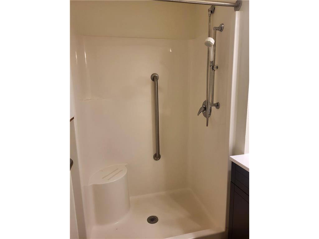 609 Main Street S #4 Renville MN 56284 7045448 image11