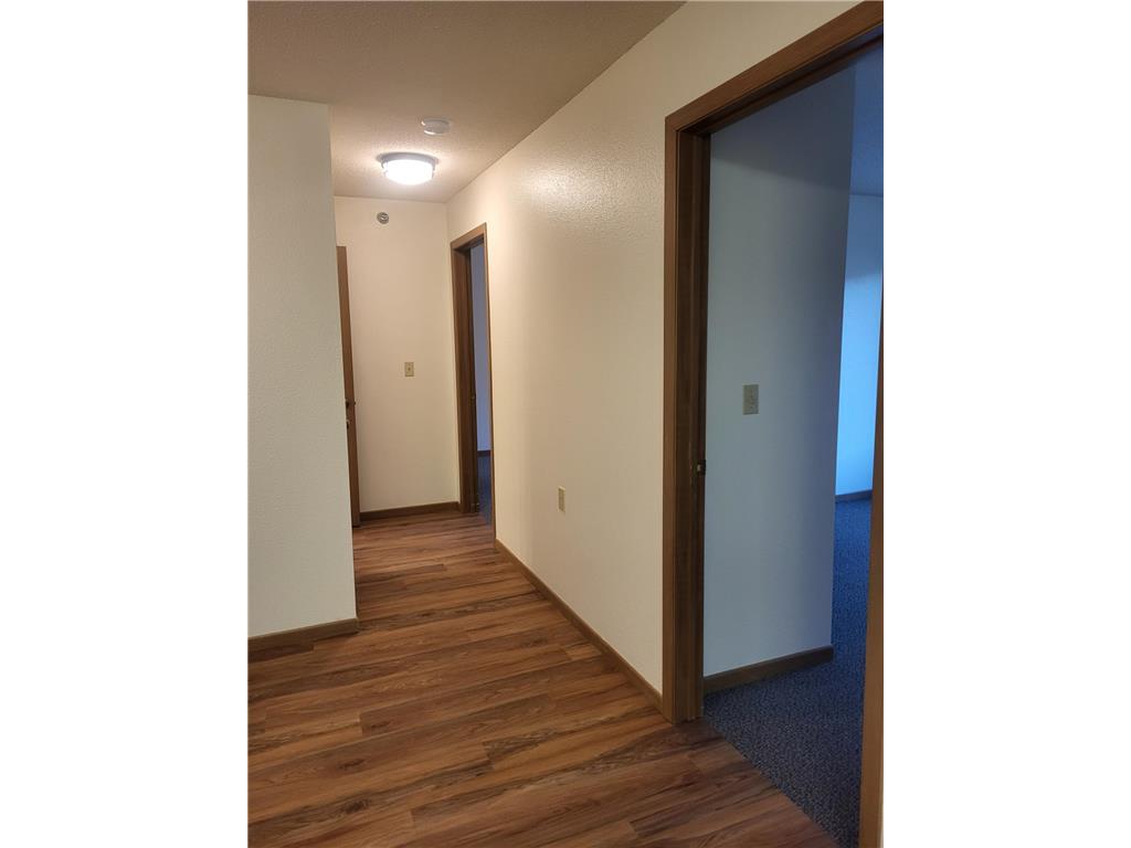 609 Main Street S #7 Renville MN 56284 7045464 image12