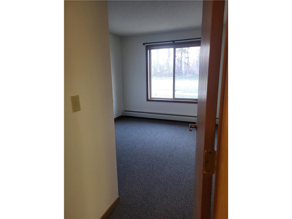 609 Main Street S #7 Renville MN 56284 7045464 image13