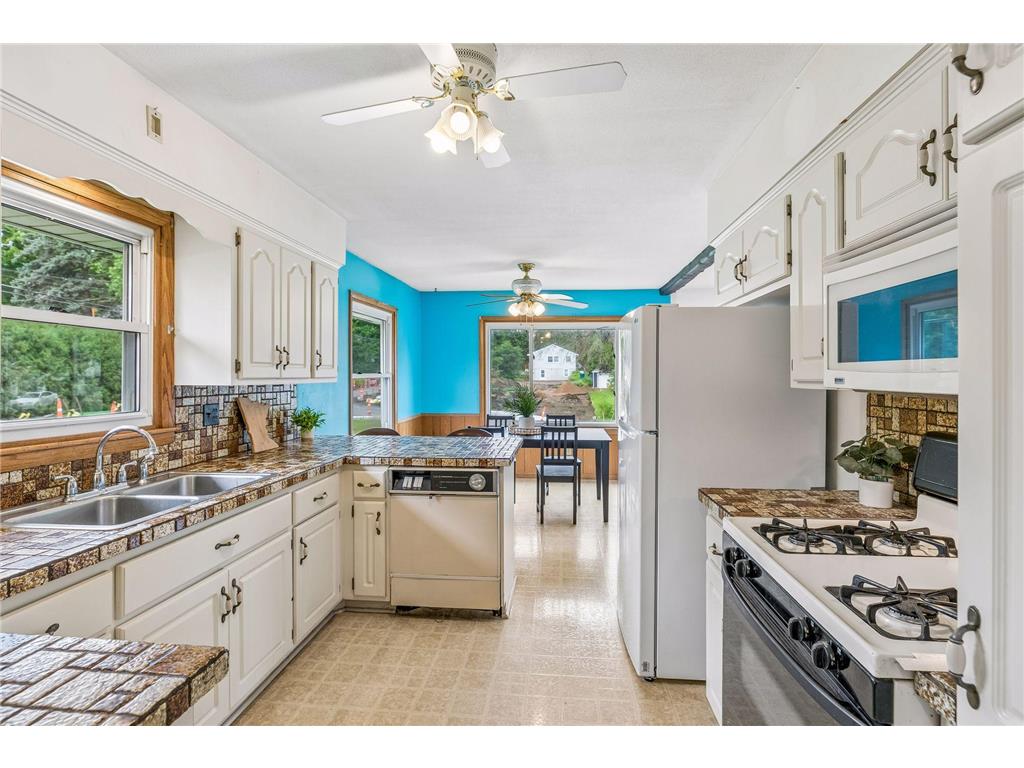609 Mill Street Excelsior MN 55331 7106662 image14