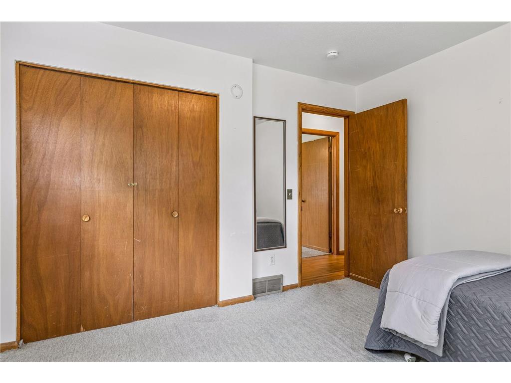 609 Mill Street Excelsior MN 55331 7106662 image21