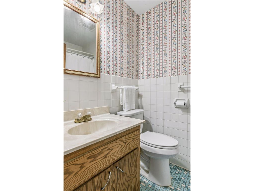 609 Mill Street Excelsior MN 55331 7106662 image24