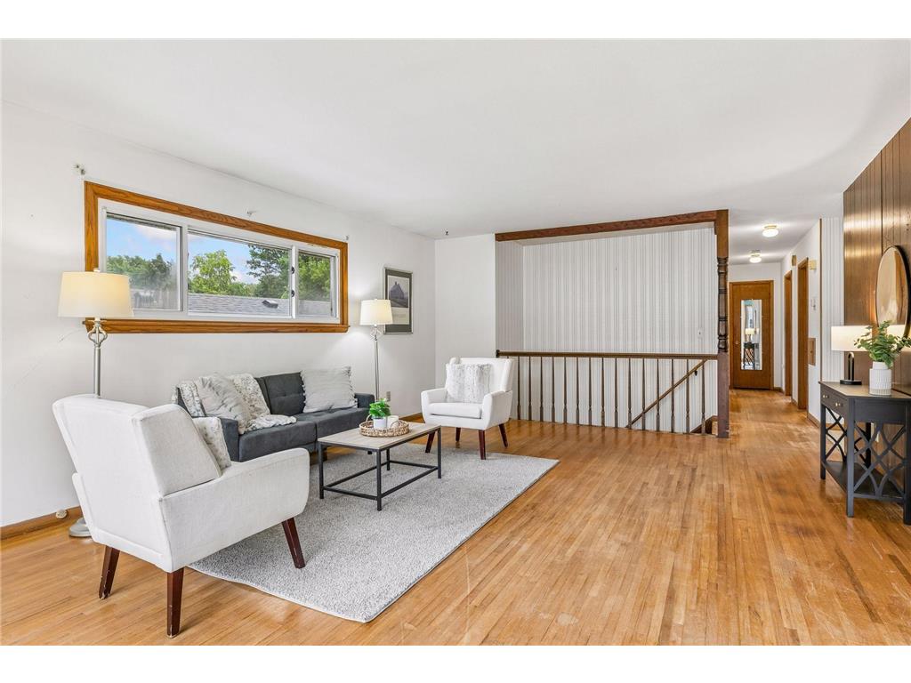 609 Mill Street Excelsior MN 55331 7106662 image8