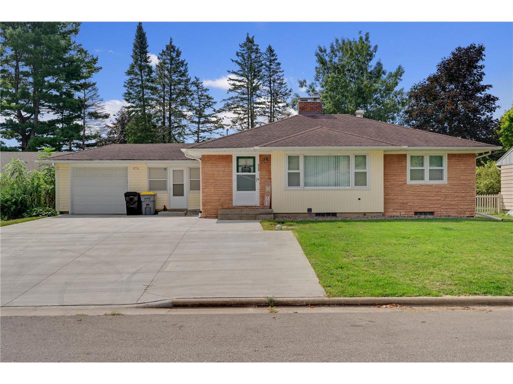 609 N 3rd Street La Crescent MN 55947 6593364 image1