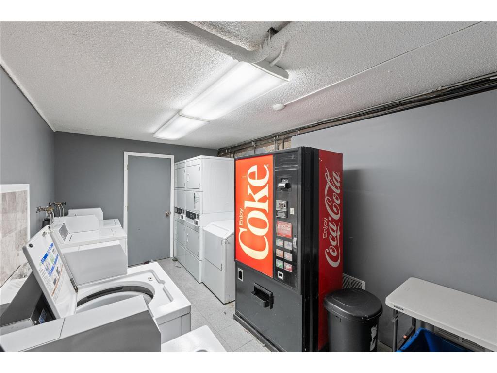 609 S 9th Street #8 Minneapolis MN 55404 6803396 image26