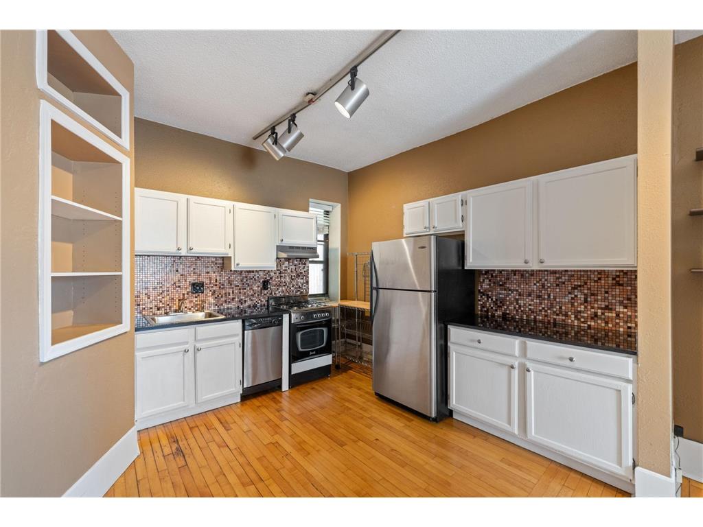 609 S 9th Street #8 Minneapolis MN 55404 6803396 image3