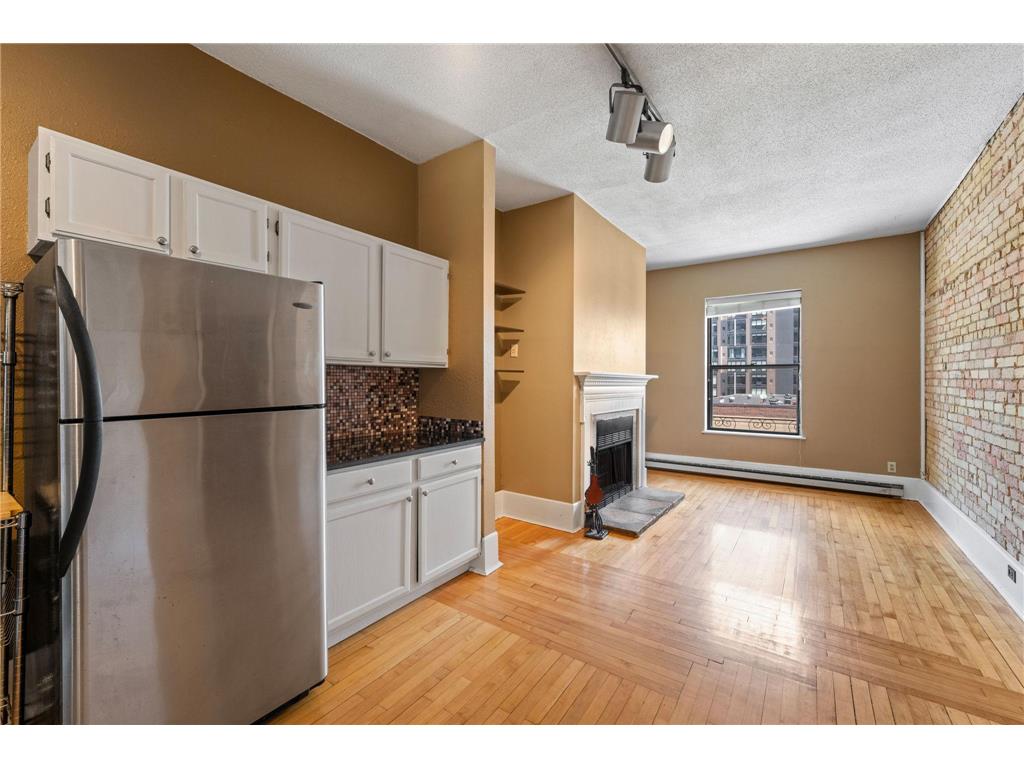 609 S 9th Street #8 Minneapolis MN 55404 7084438 image8
