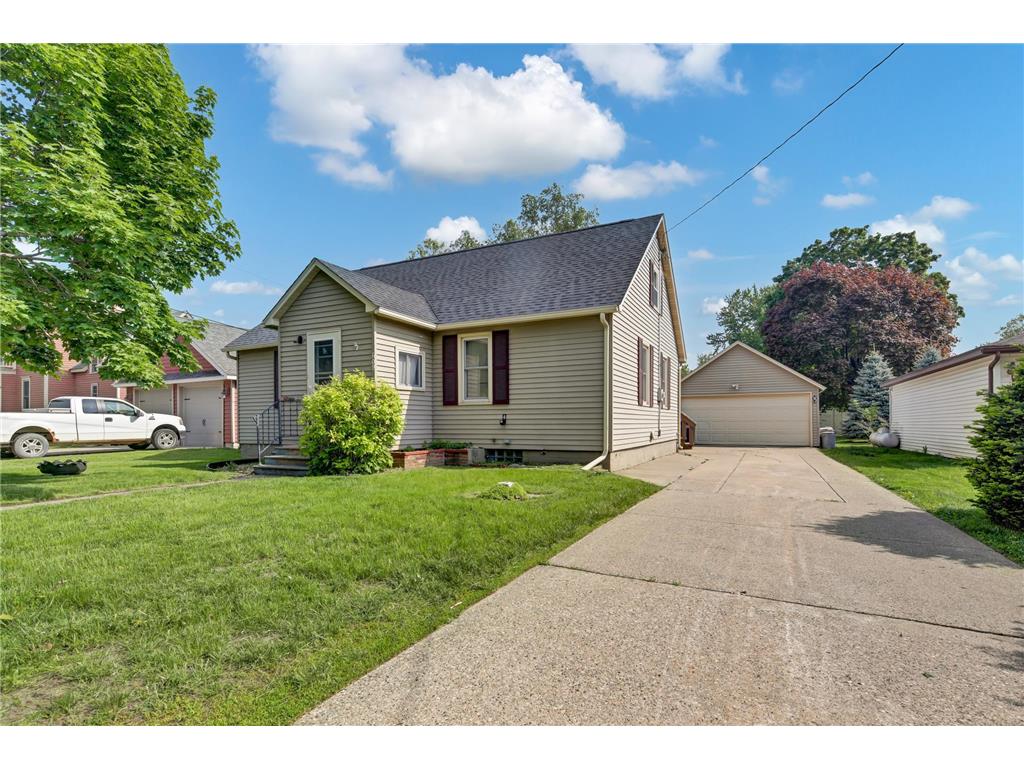 609 S Prairie Street Lake City MN 55041 6535721 image1