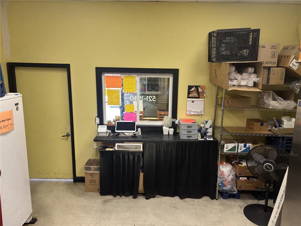 609 W Broadway Avenue Minneapolis MN 55411 6816815 image5