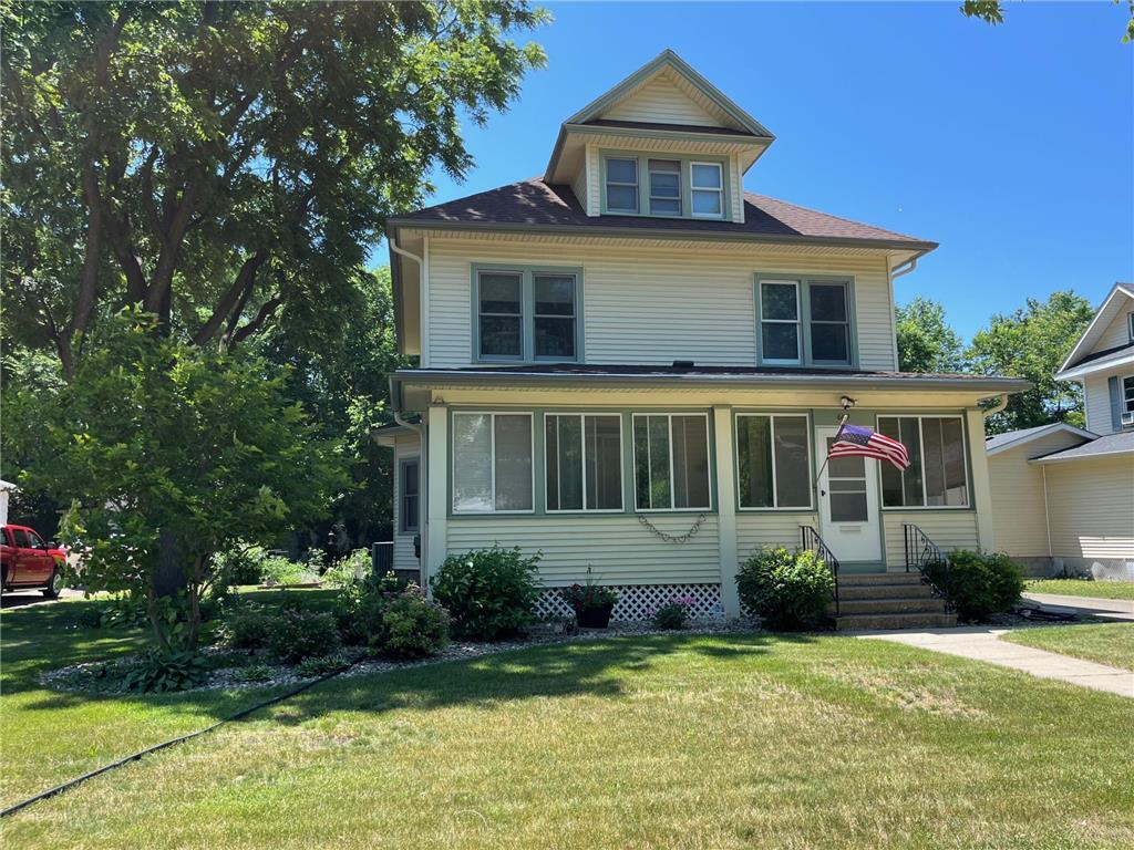 609 W Marshall Street Marshall MN 56258 6379928 image1