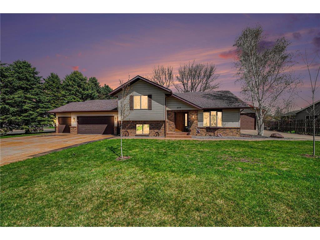 609 W Welco Drive Montgomery MN 56069 7057522 image1
