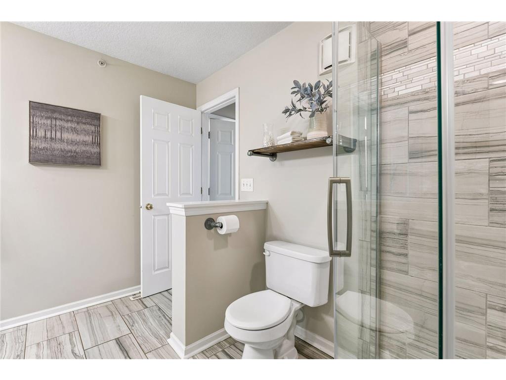 6090 16th Street W #904 Saint Louis Park MN 55416 7068558 image30