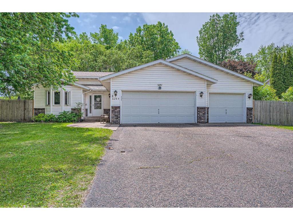 6095 22nd Street N Oakdale MN 55128 6728938 image1