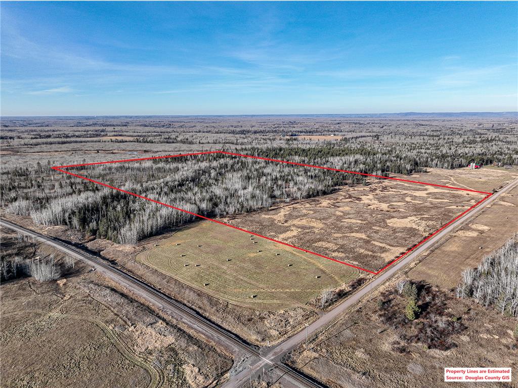 60xB S Reed Merrill Road Superior WI 54880 6405593 image1