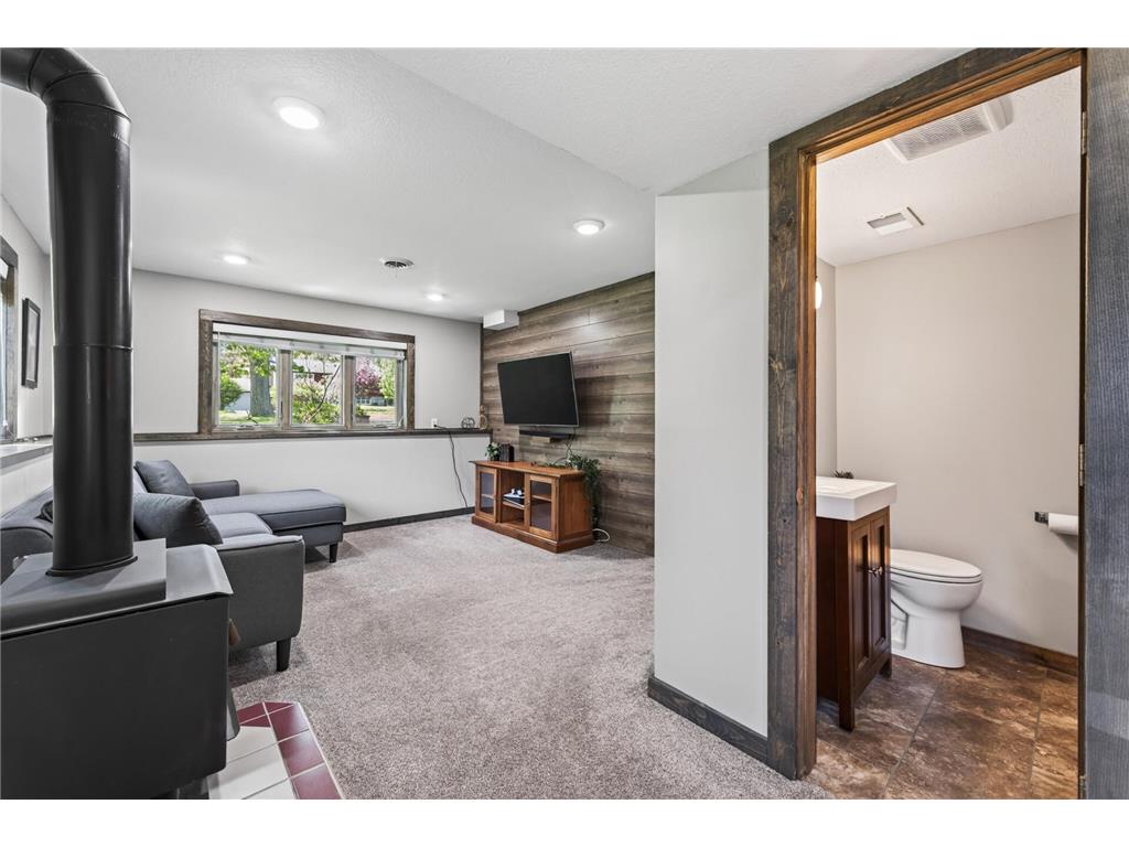 61 Quant Court S Lakeland MN 55043 7066778 image17