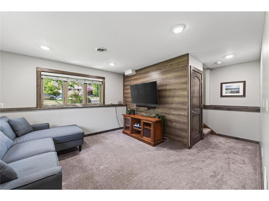 61 Quant Court S Lakeland MN 55043 7066778 image34