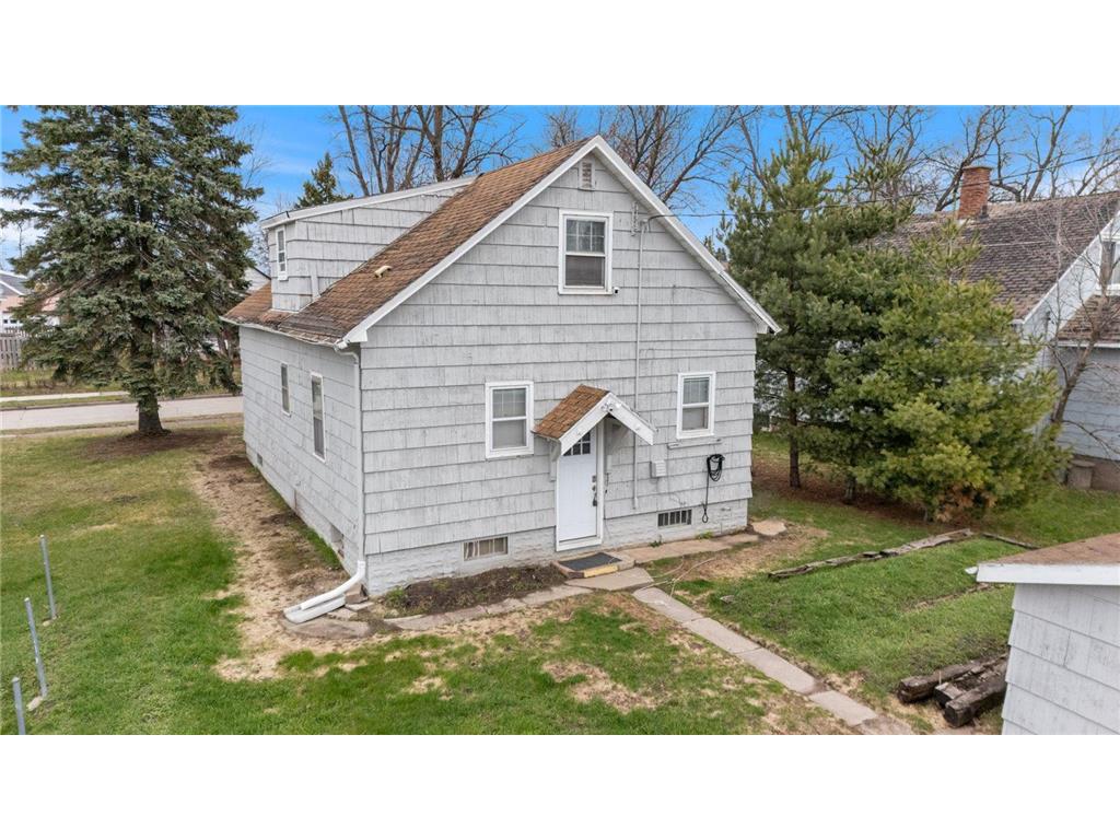 610 11th St S Virginia MN 55792 7060350 image2
