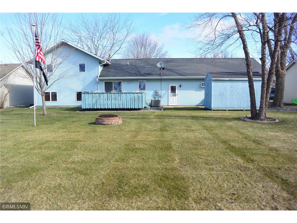 610 1st Street E Glencoe MN 55336 7052056 image3