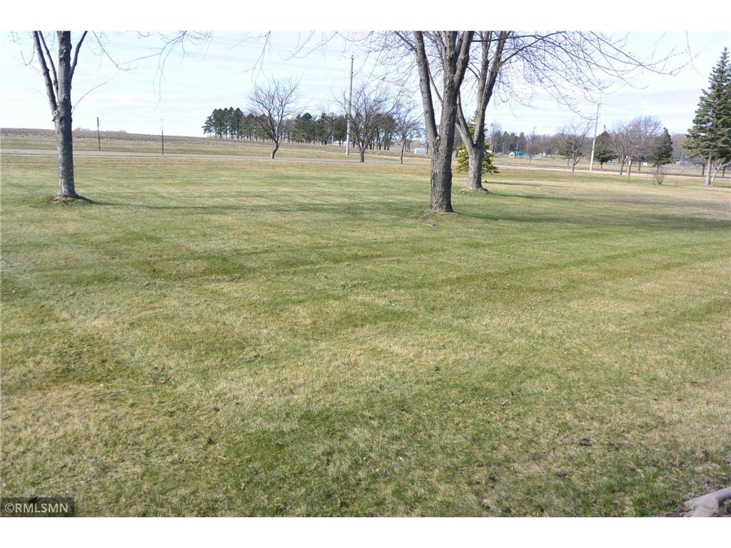 610 1st Street E Glencoe MN 55336 7052056 image8