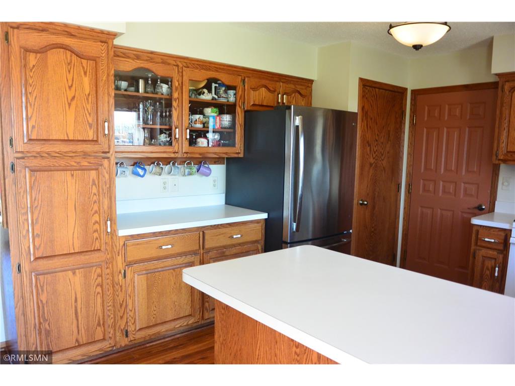 610 1st Street E Glencoe MN 55336 7052056 image9