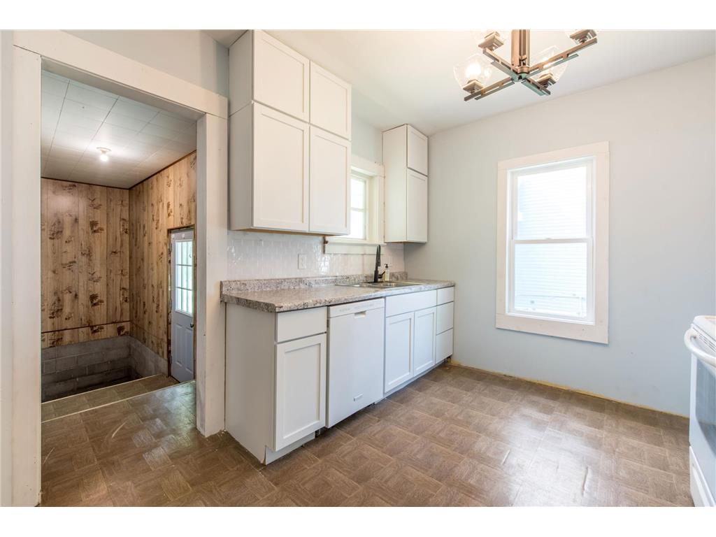 610 2nd Street SW Wadena MN 56482 6741508 image18