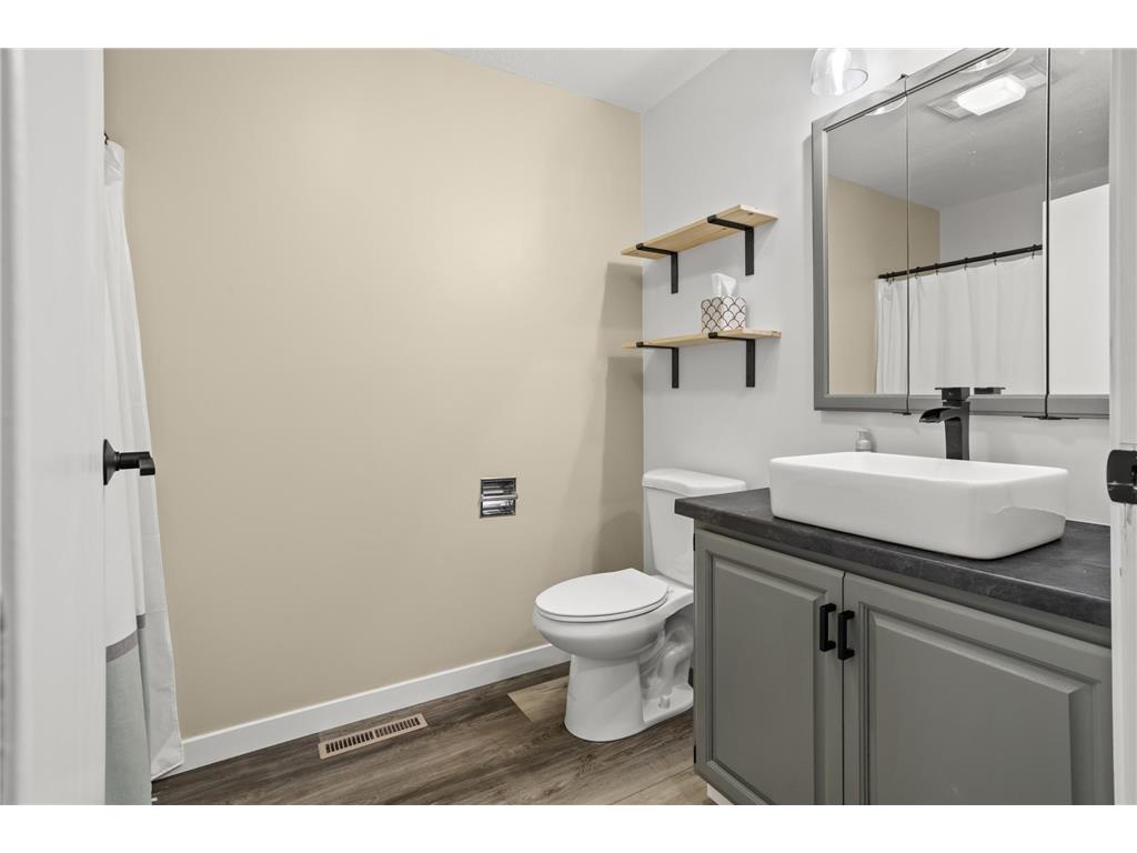 610 4th Street N Wahpeton ND 58075 7044652 image20