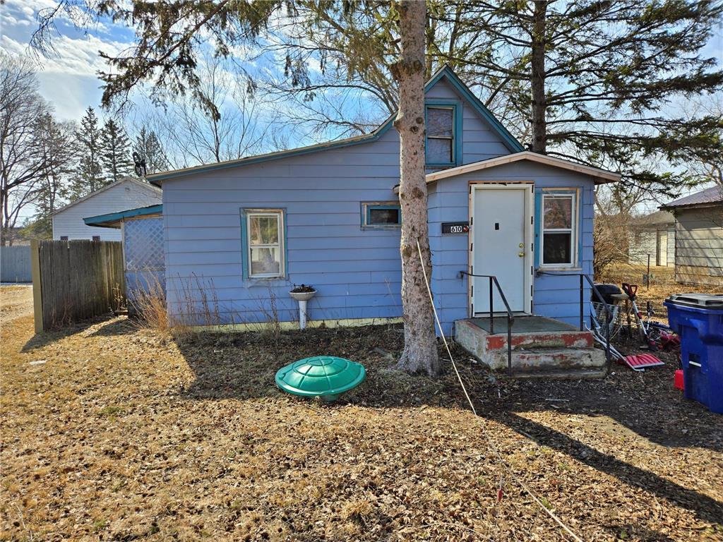 610 4th Street W Park Rapids MN 56470 6683060 image1