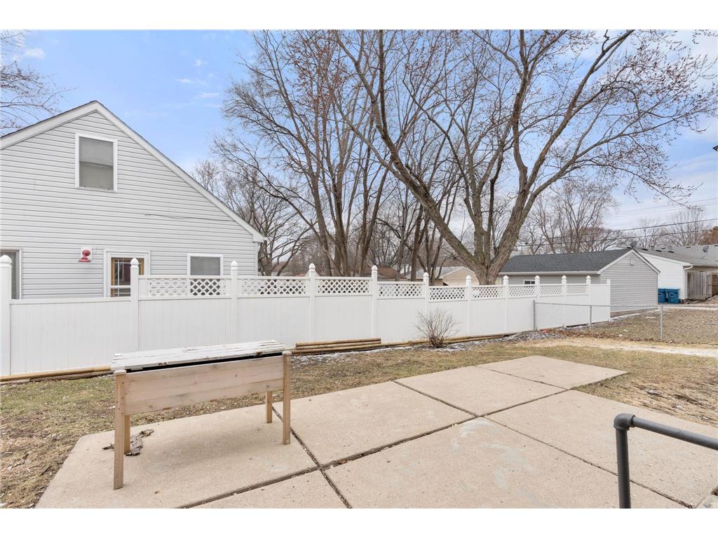 610 6th Avenue S Hopkins MN 55343 7070378 image14