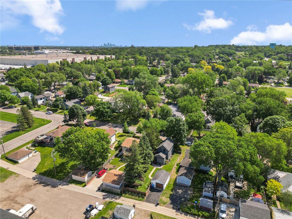 610 7th Avenue S Hopkins MN 55343 7082895 image23