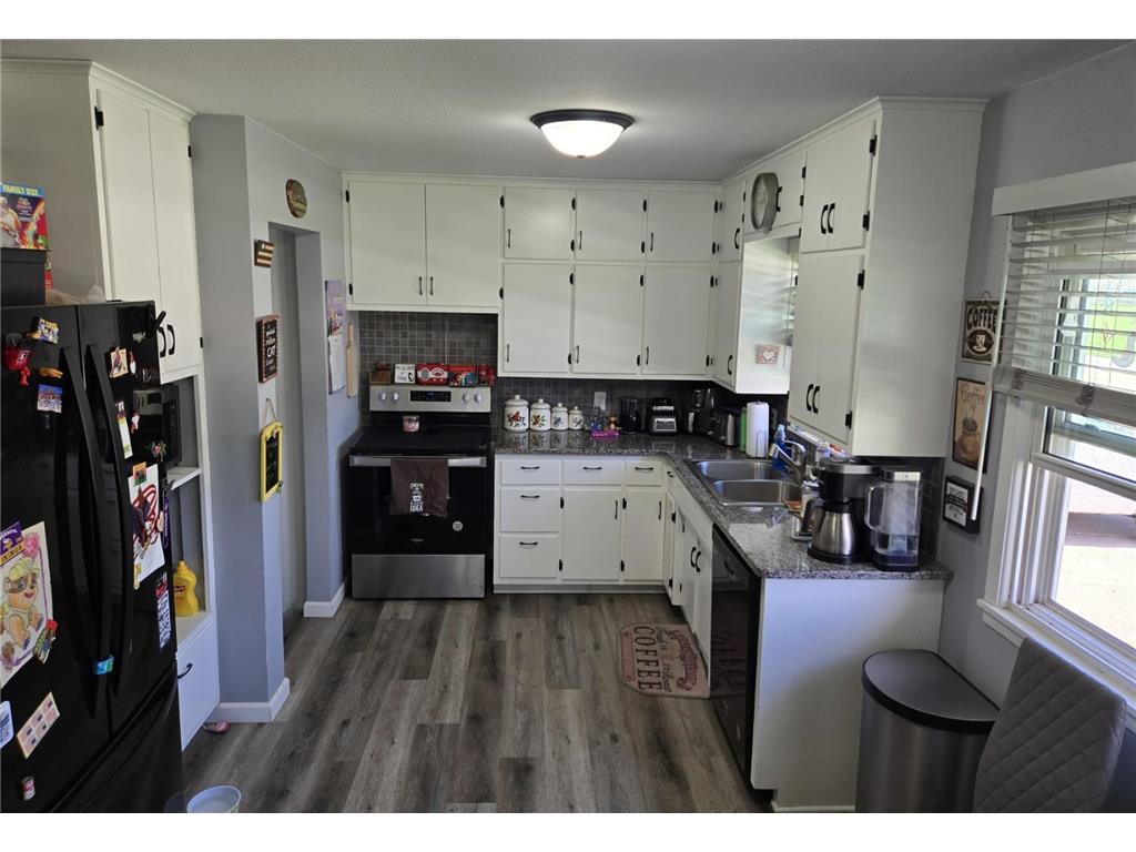 610 8th Avenue NE Waseca MN 56093 7058340 image3