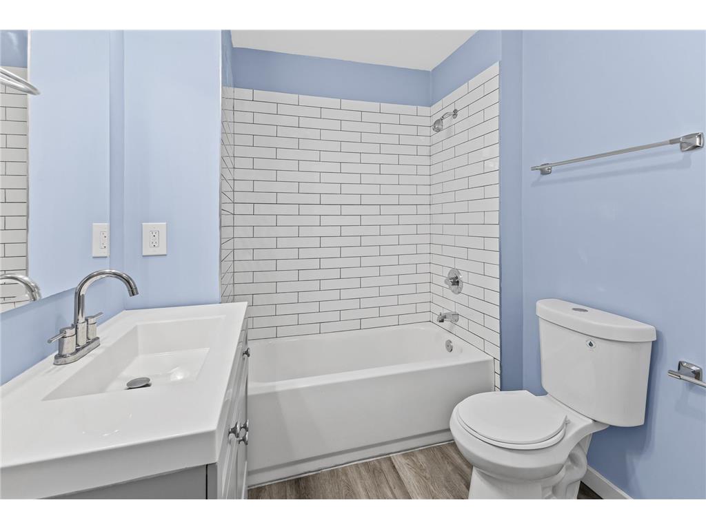 610 Charles Avenue Saint Paul MN 55103 7038196 image13