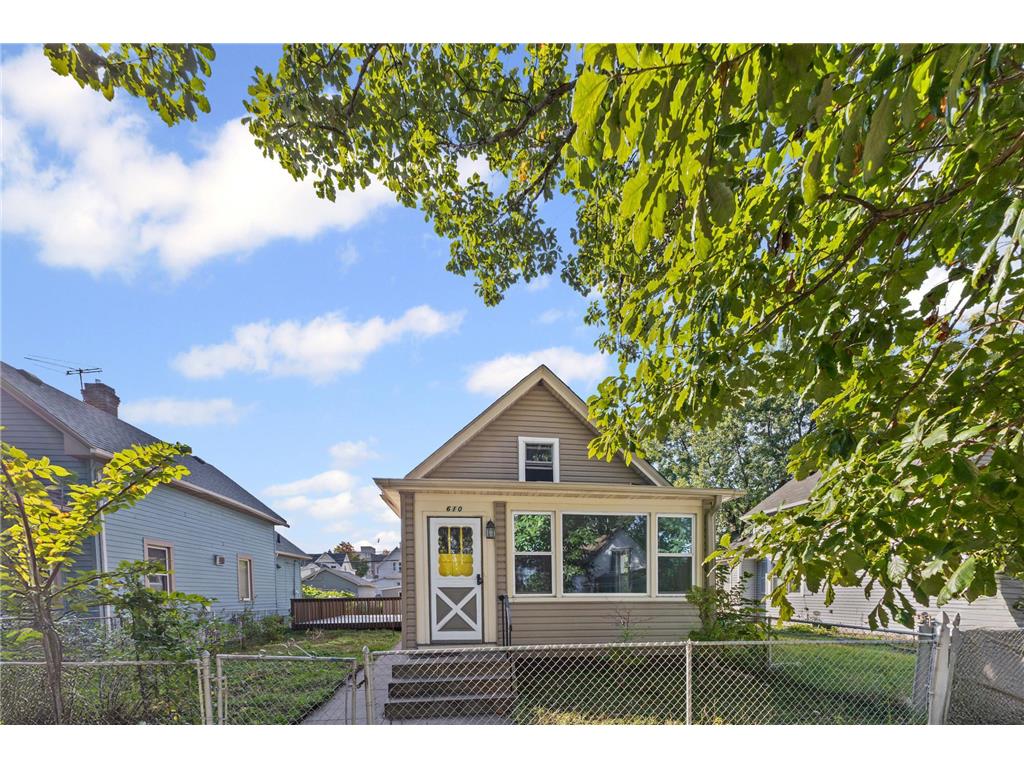 610 Charles Avenue Saint Paul MN 55103 7038196 image2