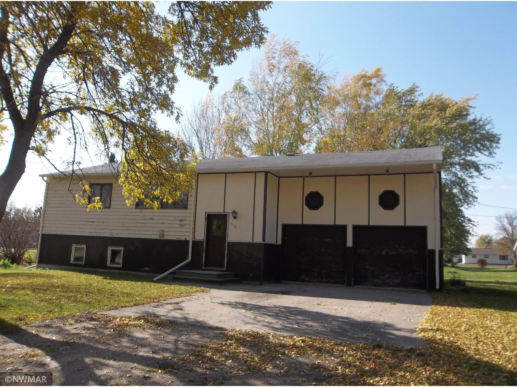 610 Chicago Avenue SW, Red Lake Falls, MN 56750 MLS 5731857 Edina