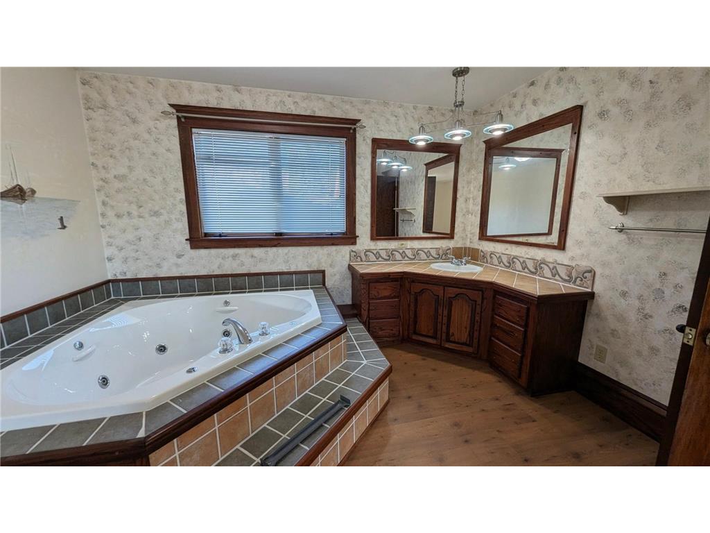 610 Cleveland Avenue SW Mcintosh MN 56556 7037883 image18